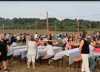 ‘Festa e Grurit’ mbledh qindra vizitorë në Pojan të Fierit