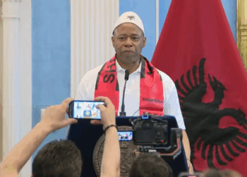 Parada e shqiptarëve në New York, kryebashkiaku Adams: Mezi pres të vij në Shqipëri
