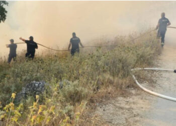 Ministria e Mbrojtjes: Janë raportuar 7 vatra zjarri, 2 ende aktive