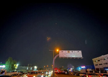 Sulmi mbi Izrael, Irani mohon lëshimin e raketave