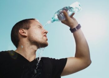 Sëmundjet kronike, mjekja: Qëndroni të hidratuar