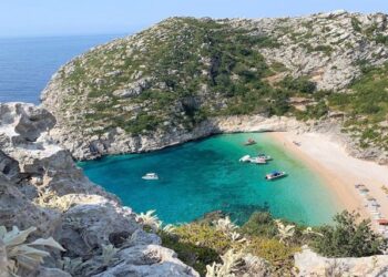 Gjiri i Gramës dhe Gjipesë, mes 50 plazheve më të mira në Europë për vitin 2025