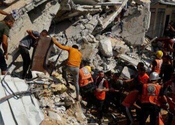 Sulmet izraelite vrasin 72 palestinezë në Rripin e Gazës