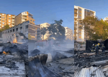 Djegia e tregut në Durrës, pamjet çfarë ka mbetur nga zjarri i djeshëm