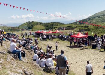Kremtohet festa e Parkut Arkeologjik Amantia në Vlorë