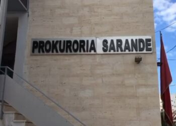 Dy gra kanosin dhe fyejnë prokuroren në Sarandë
