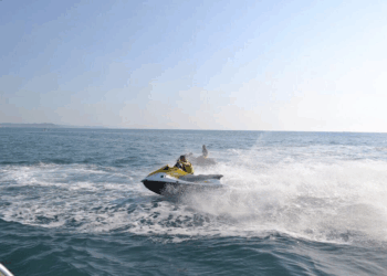 Turisti ra nga motori i ujit dhe humbi jetën, Gjykata e Durrësit jep vendimin për pronarin e Jet Ski-së