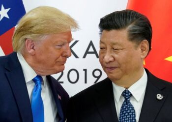 Trump reagon pas bisedës telefonike me Xi Jinping