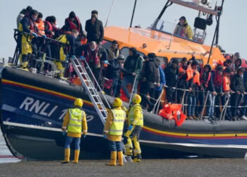 Bandat kriminale shpikin metodën e re, ja ku i fusin emigrantët për të kaluar kufirin