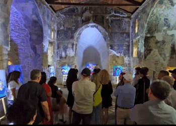 “Apolo Art Colony 2025” mbledh mbi 20 artistë ndërkombëtarë në Parkun Arkeologjik