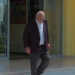 Maturanti më i vjetër/ 74-vjeçari kalon provimin e anglishtes dhe merr diplomën