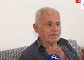 “Dua një familje tjetër”/ Flet komshiu që mbrojti 12-vjeçaren nga babai ‘monstër’