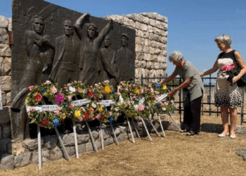 Përkujtohet 82-vjetori i masakrës së Borovës, qytetari gjerman kërkon falje në emër të vendit të tij