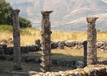 Zjarret kërcënojnë trashëgiminë kulturore në Gjirokastër