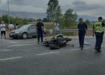Aksidenti i dytë brenda pak orësh në aksin Lezhë–Shkodër, ndërron jetë një turist i huaj me motor