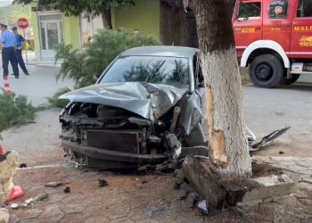 Aksident i rëndë në Maliq/ Mjeti del nga rruga, plagoset drejtuesi