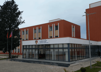 Ndërtimet pa leje në Theth, “furtunë” në Policinë e Shkodrës, shkarkohet kupola drejtuese