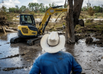 Teksas, numri i viktimave shkon në 129, vijojnë kërkimet për të zhdukurit