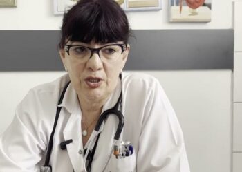 Lushnjë, mbingarkohet urgjenca/ Temperaturat e larta kanë shtuar fluksin e pacientëve