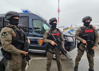 Saranda në “rrethim” nga RENEA, kontrolle intensive gjatë natës për kapjen e të kërkuarve