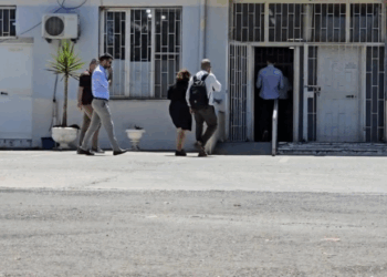 SPAK merr të pandehur Erion Veliajn, agjentët e BKH-së i komunikojnë akuzat në paraburgimin e Durrësit