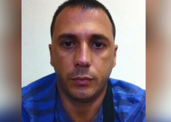 Nën masa të rrepta sigurie, ekstradohet nga Dubai Denis Bajri