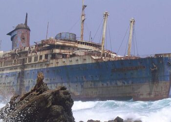 Zbulohen mbetjet e një anijeje luftarake të shek XVIII në një ishull skocez