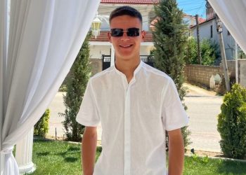 “Xhaxhai pastroi thikën, babai e fshehu”/ Roli i familjarëve të Enedio Gurit në vrasjen e 14-vjeçarit në Maliq
