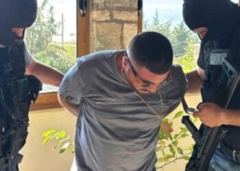 U arrestua për vrasjen e Gentjan Bejtjas, Gjykata e Tiranës jep vendimin për Flodian Plakun