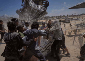 Lufta në Gaza, Izraeli vret 83 persona teksa prisnin shpërndarjen e ndihmave