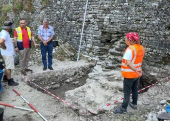 Përfundon ekspedita në kalanë e Gjirokastrës