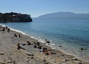 Dyshohet se ka rënë nga trageti i linjës Greqi-Itali, vijojnë kërkimet intensive në det