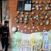 U shiste kokainë dhe kanabis turistëve, arrestohet 28-vjeçari