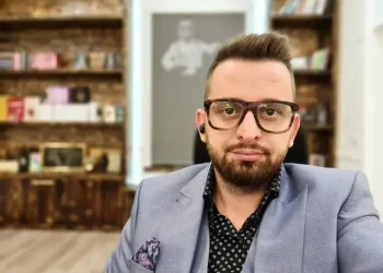 SPAK shpall të pandehur kryebashkiakun e Kolonjës, Erion Isai