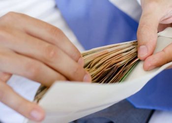 Shqipëria në fund të Europës: paga minimale vetëm 408 euro në muaj