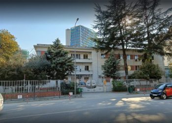 Mjeshtrat e betonit nuk kursejnë as jetimët: Shtëpia e Fëmijës “Zyber Hallulli” do të shembet për t’i lënë vend kullave të oligarkëve