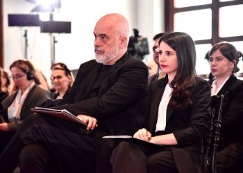BIRN: Qeveria drejt legalizimit të lobimit, por kontratat e pagesave mbeten sekrete