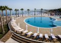 Prishjet në resortin e Irfan Hysenbelliut shqetësojnë pushuesit, turistët polakë kërkojnë dëmshpërblim në Gjykatën Europiane në Luksemburg