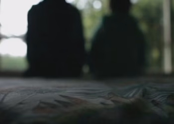 Tmerr në Athinë: Daja abuzon nipërit 2 dhe 4 vjeç në bashkëpunim me mikun shqiptar, aktet i filmonin me telefon