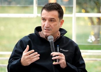 Kushtetuesja rrëzon Qeverinë, Veliaj rikthehet në detyrë si kryetar Bashkie, nga burgu