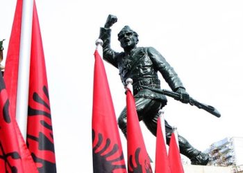81 vjet nga Çlirimi i Shqipërisë, nderim për sakrificën kundër pushtimit fashist