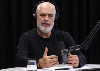 Kur Rama përplaset me ligjin: 9 arsyet pse narrativi i tij në podcast bie si kështjellë rere
