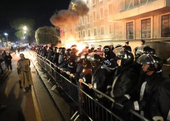 PD mohon pretendimet për 12 policë të plagosur gjatë protestës: Asnjë efektiv nuk ka kërkuar ndihmë mjekësore