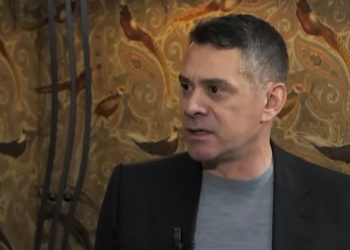 “O plaçkitës, Porti është afera jote” Ahmetaj shpërthen ndaj Ramës dhe zbulon koncesionin 35 vjeçar të Porto Romanos