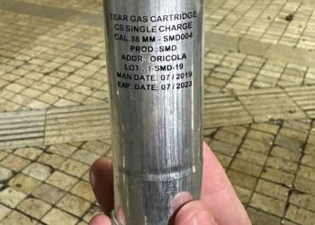 “Policia përdori gaz lotsjellës të skaduar ndaj protestuesve”, Ina Zhupa: Shkelje e hapur e ligjit