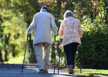 Rreth 90 mijë pensionistë pa bonus në janar, Ministria: Skema do rishikohet