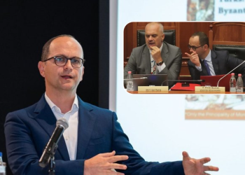 Bushati godet Ramën: Drejtorët në parti në orar pune, shteti është bërë me pushtetin