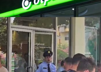 Grabitet OTP Bank pranë stadiumit “Dinamo”, autori futet i maskuar dhe me armë zjarri