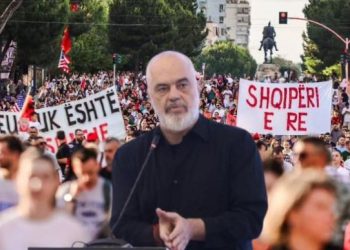 Rama kërkon dy gjëra: një protestë të dhunshme dhe disa “përfaqësues”