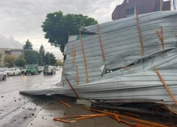 Stuhia në Kosovë merr një jetë, disa të lënduar dhe dëme të mëdha në disa komuna